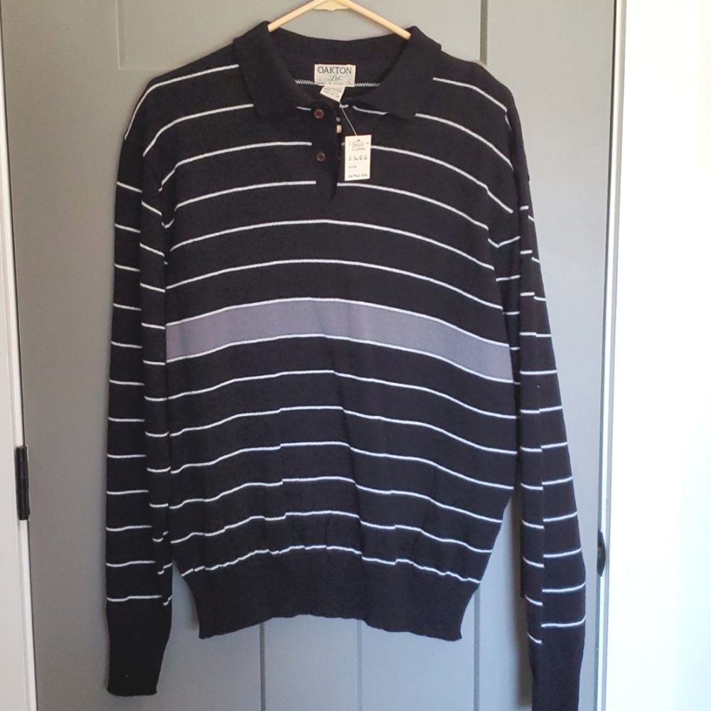 VINTAGE 1980's MENS Sweater with TAGS Attached.